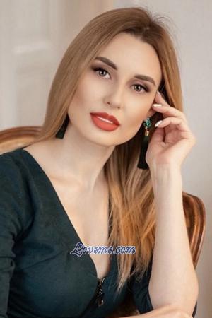 190356 - Elena Age: 41 - Ukraine