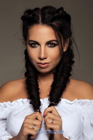 203796 - Yulana Age: 34 - Ukraine