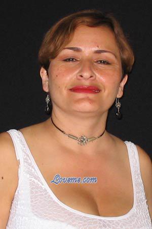 62370 - Lucia Age: 45 - Colombia
