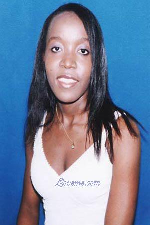 70749 - Diana Age: 31 - Colombia
