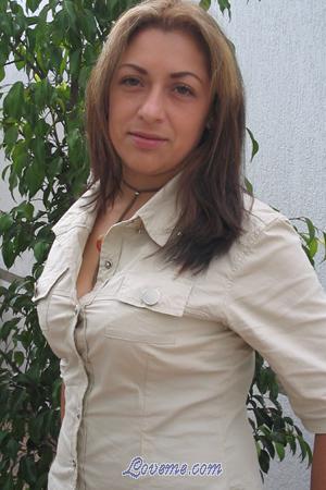 73644 - Sandra Age: 28 - Colombia